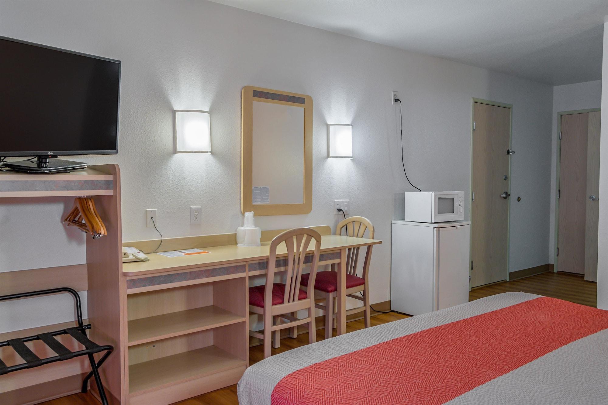 Motel 6-Redmond, Or ภายนอก รูปภาพ